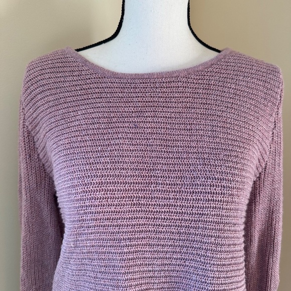 **CROFT & BARROW* Purple Fashion Long Sleeve Sweater Size Medium - Picture 2 of 8
